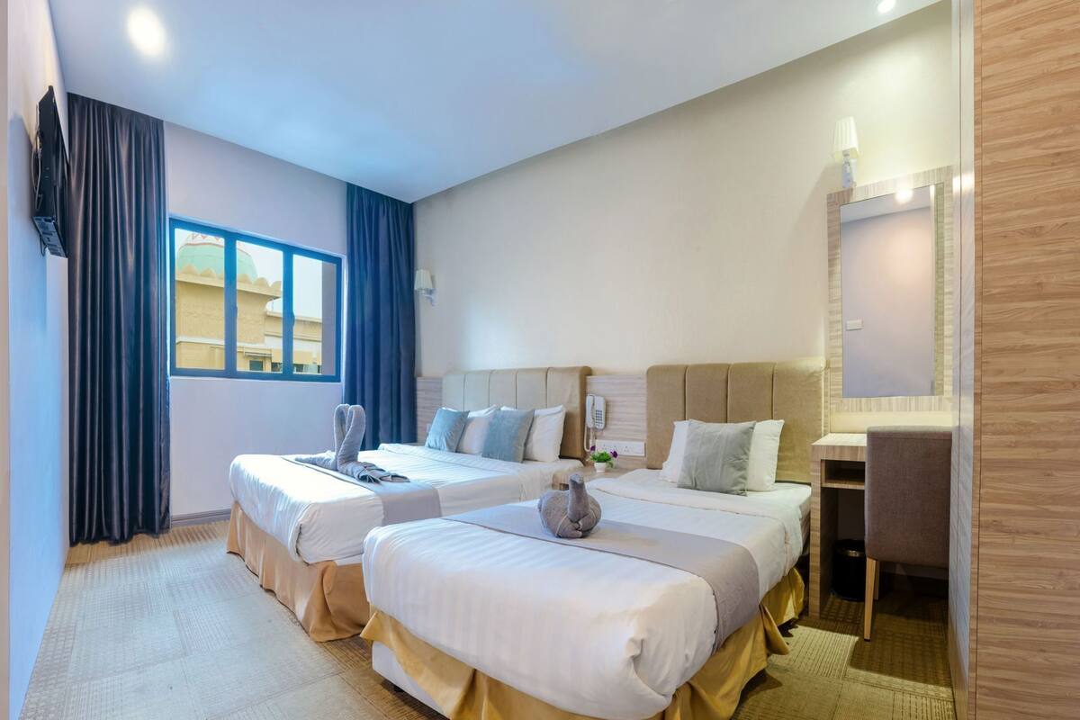 In-room safe, desk, soundproofing, iron/ironing board