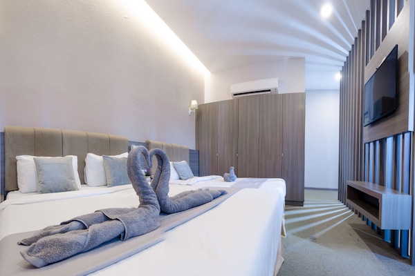 Studio Room | In-room safe, desk, soundproofing, iron/ironing board