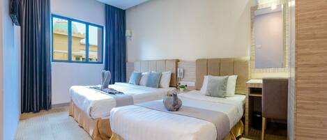 Suíte | Cofres nos quartos, escrivaninha, quartos à prova de som