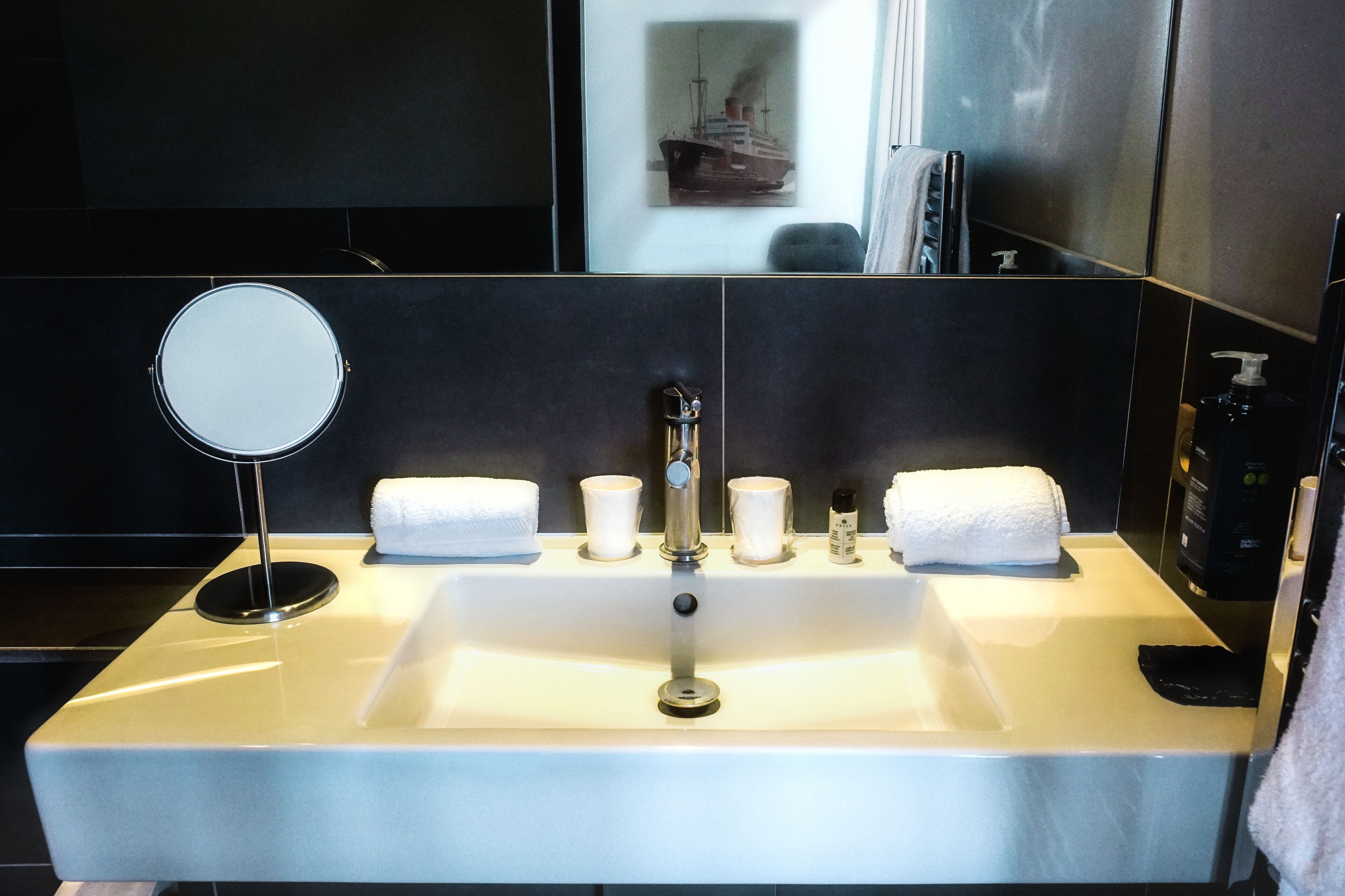 superior double room | bathroom | shower, free toiletries, hair dryer, towels