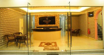 Royale City Hotel