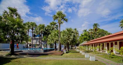 Palm Resort Nilaveli
