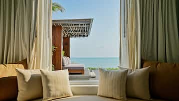 Habitación con 1 cama matrimonial o 2 individuales, vista al mar, frente al mar | Vista desde la habitación