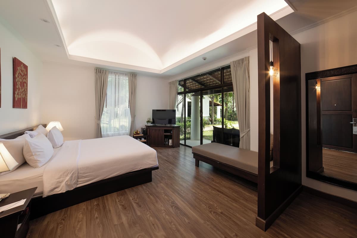 tropical premier villa | 1 bedroom, minibar, in-room safe, desk