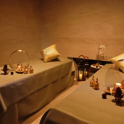 身体护理、芳香疗法、深层组织按摩、泰式按摩、身体磨砂、4 ???