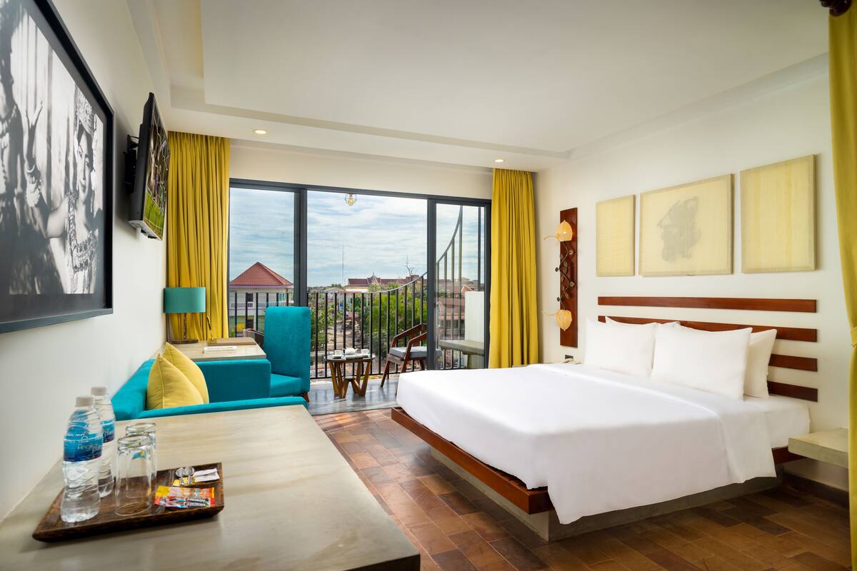 Premium bedding, minibar, in-room safe, individually decorated