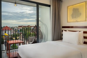 Ropa de cama de alta calidad y minibar 