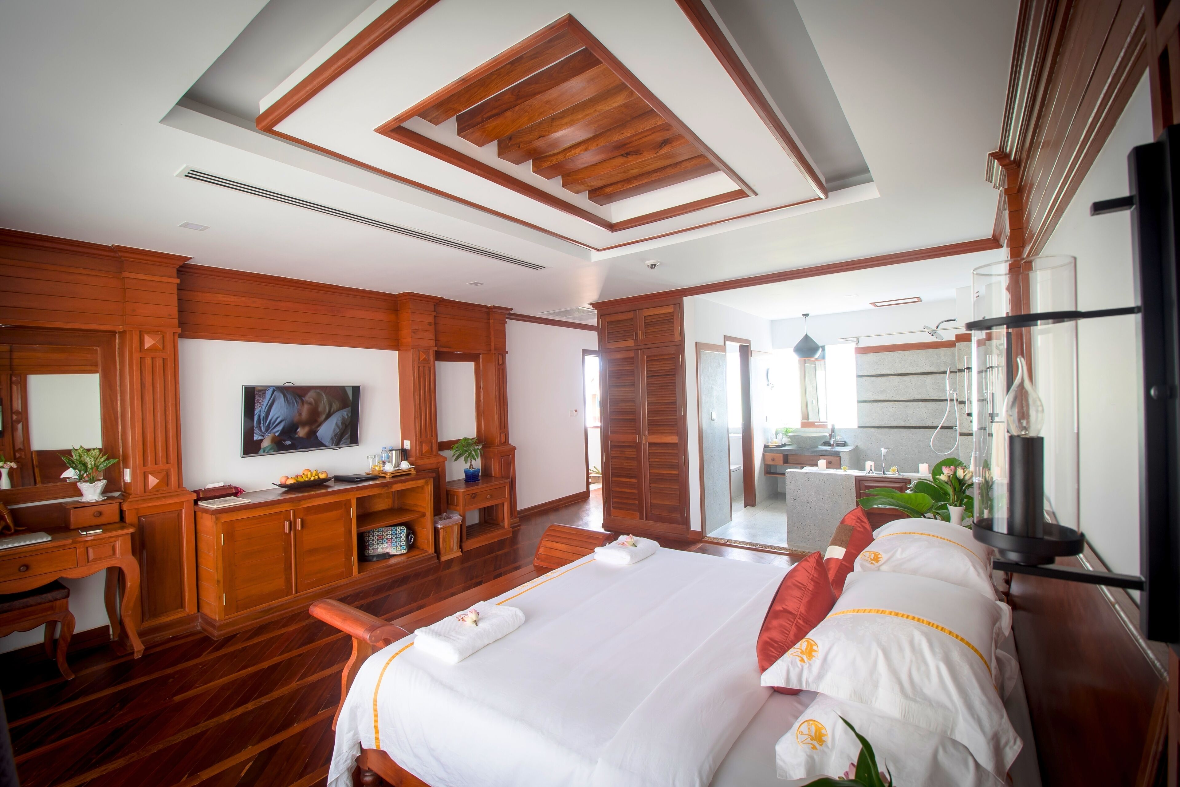 Photo - The Night Hotel