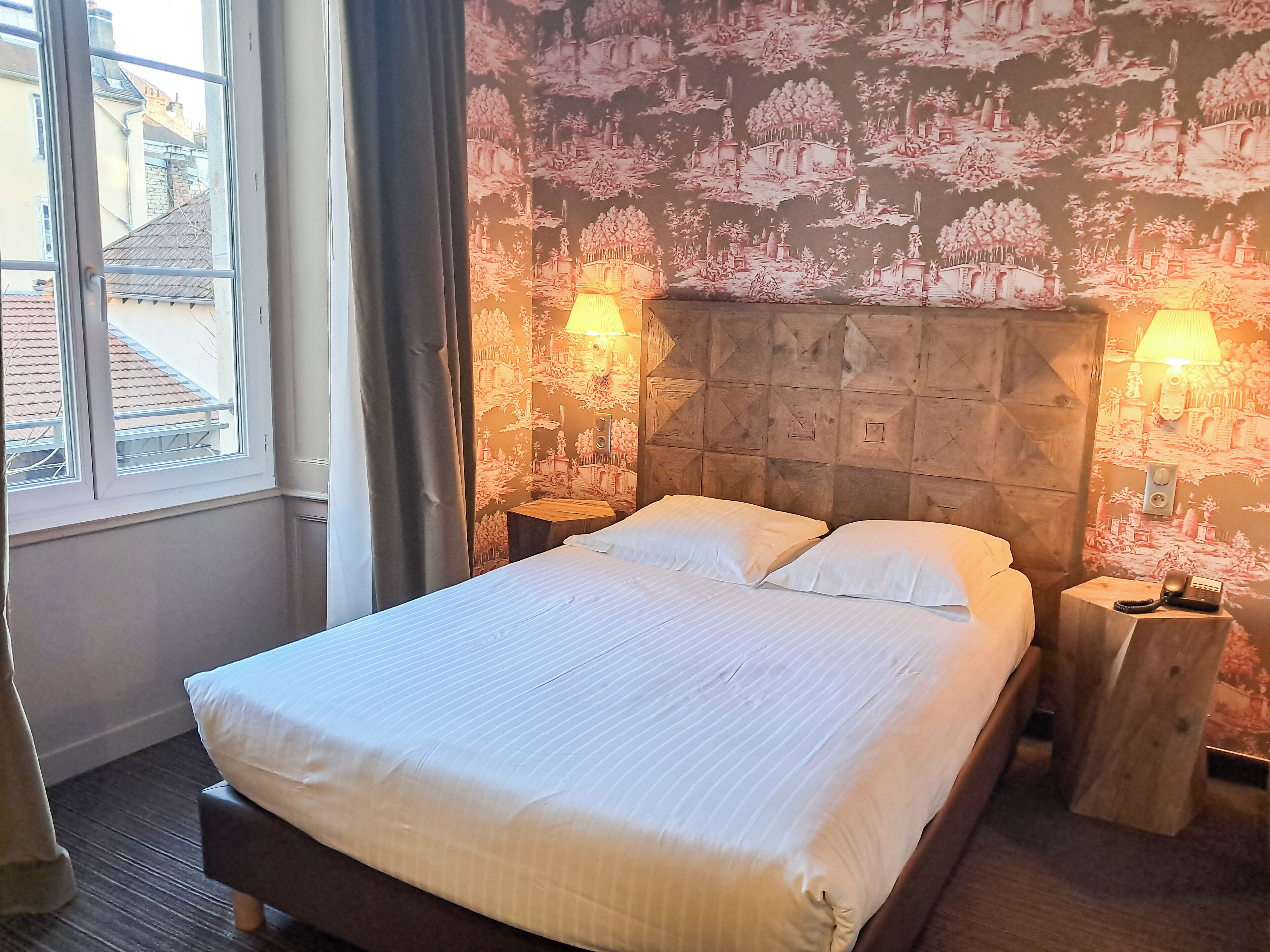 standard double room | premium bedding, desk, soundproofing, free wifi