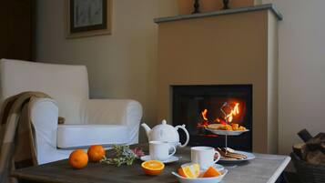 Suite | Sala de estar | Televisión LED