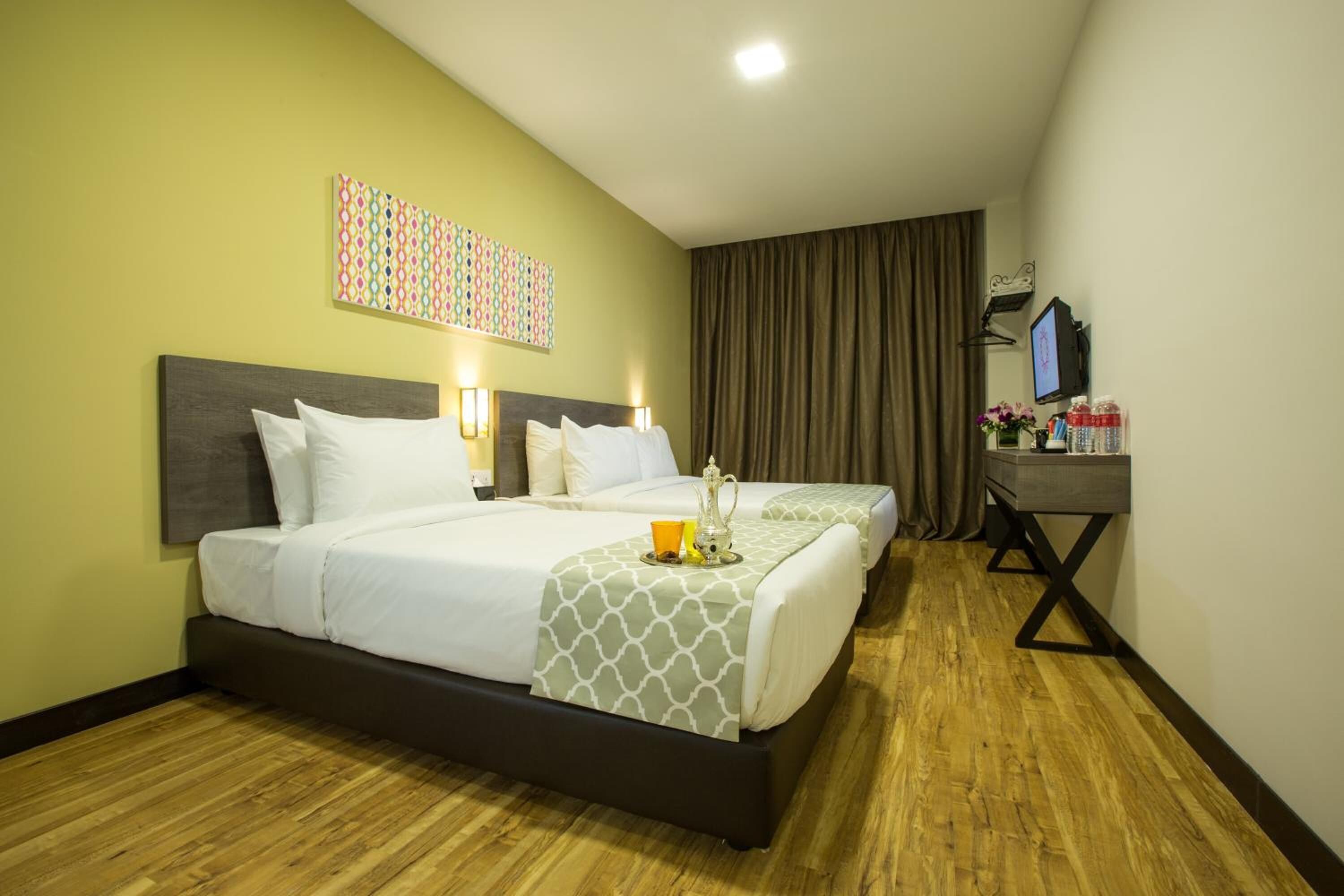 desk, soundproofing, free cots/infant beds, free wifi