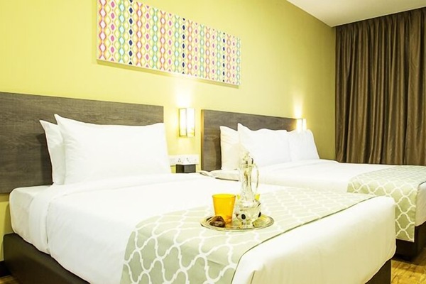 Family Suite | Desk, soundproofing, free cribs/infant beds, free WiFi