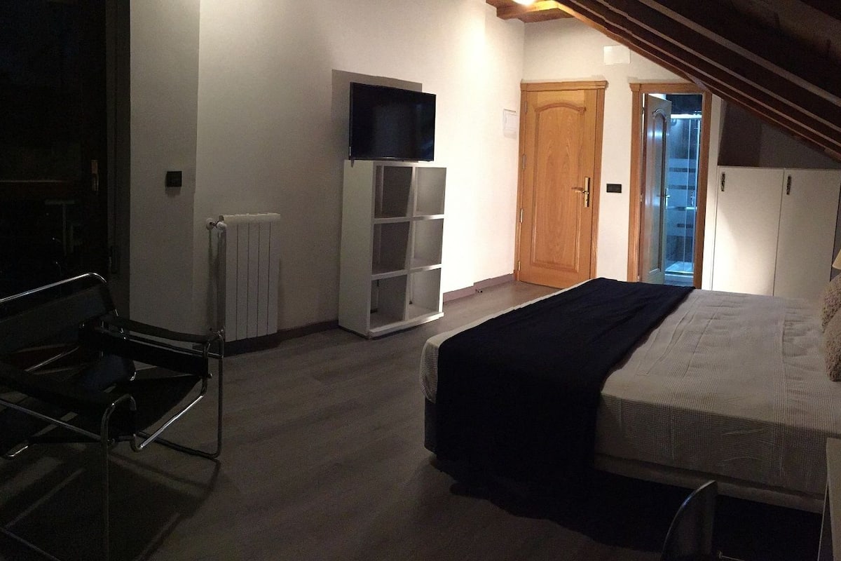 superior double room | premium bedding, in-room safe, desk, blackout curtains