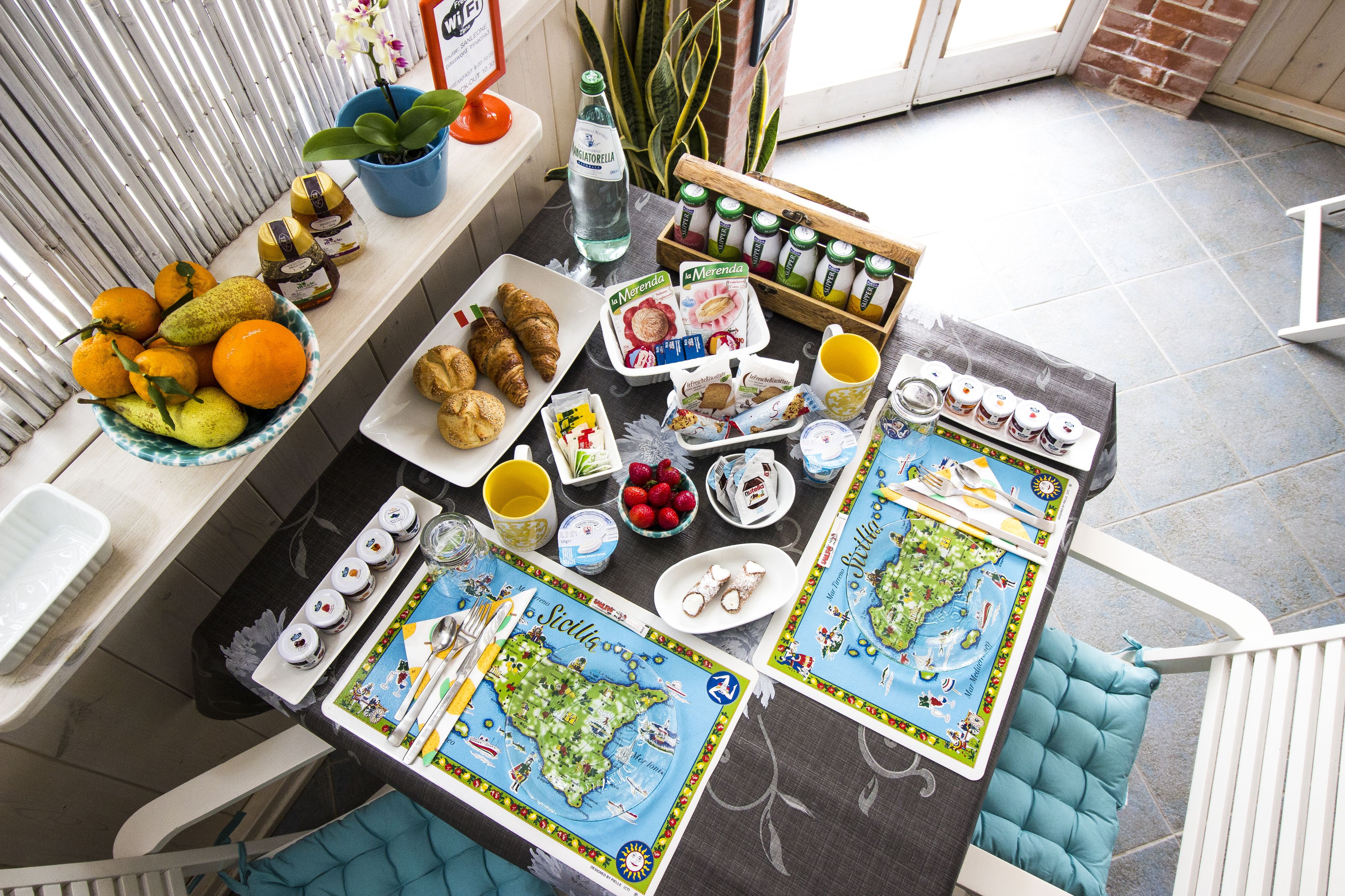 Petit déjeuner buffet compris tous les jours