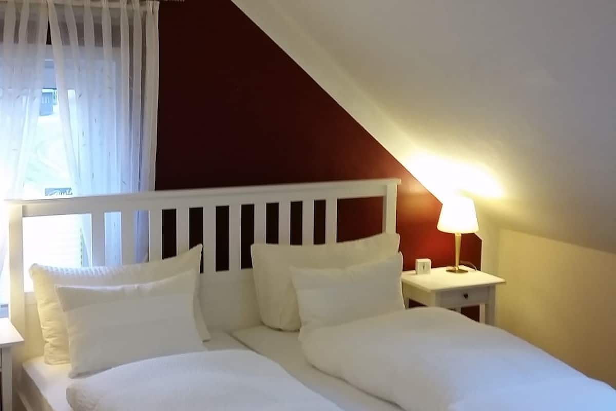 Classic Double or Twin Room, 1 Bedroom, Non Smoking | Desk, iron/ironing board, free cots/infant beds, free WiFi