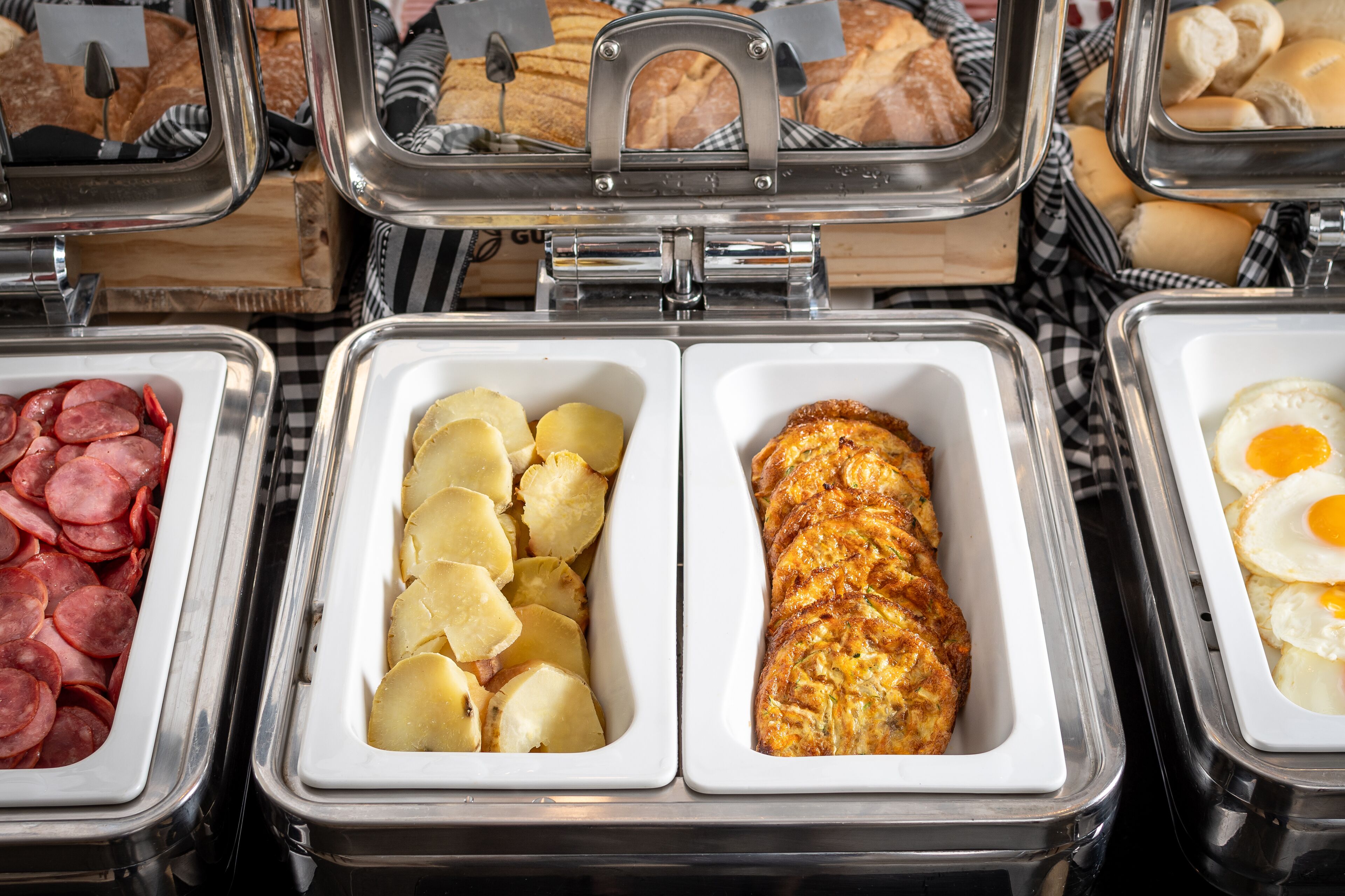 breakfast and dinner served