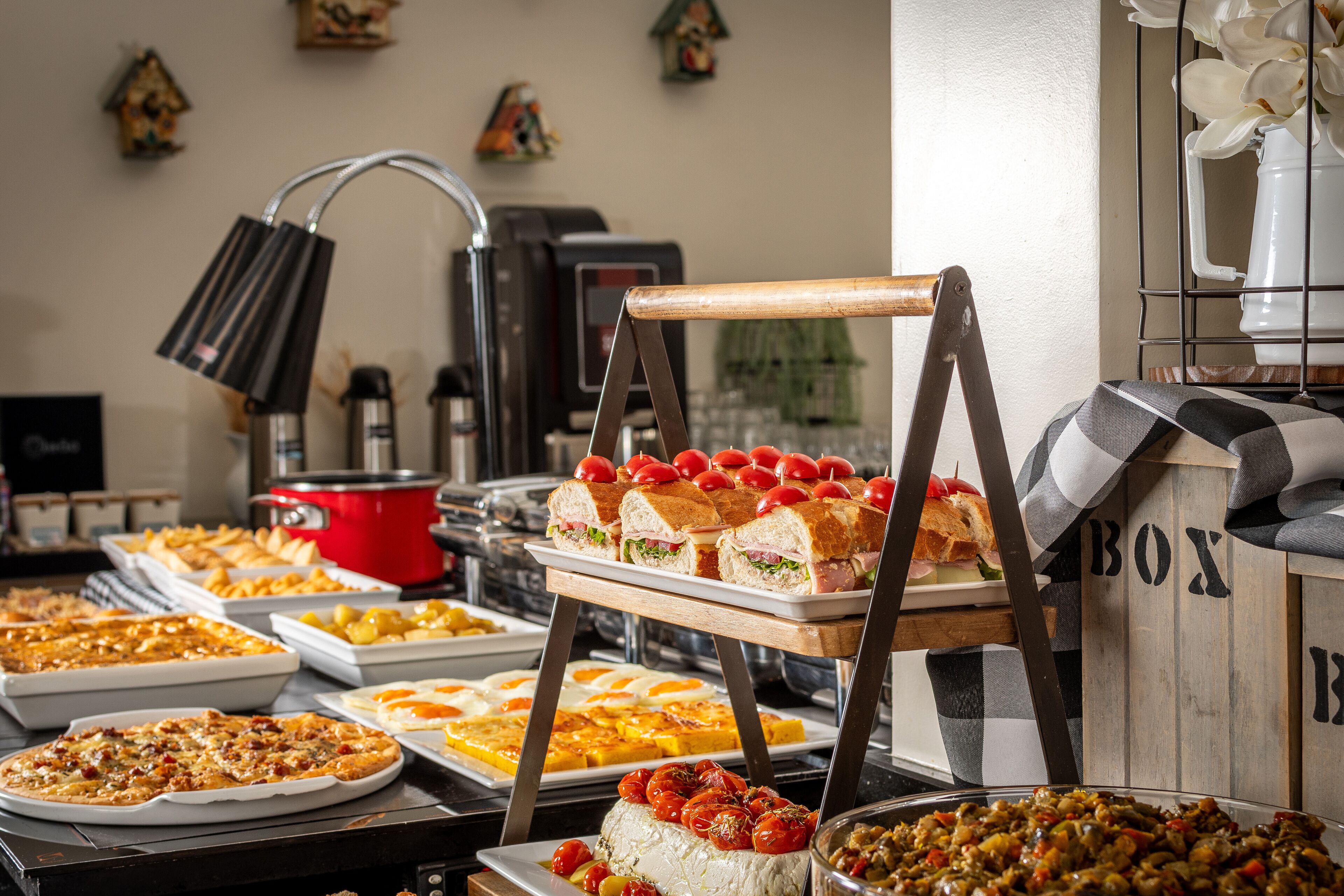 breakfast and dinner served