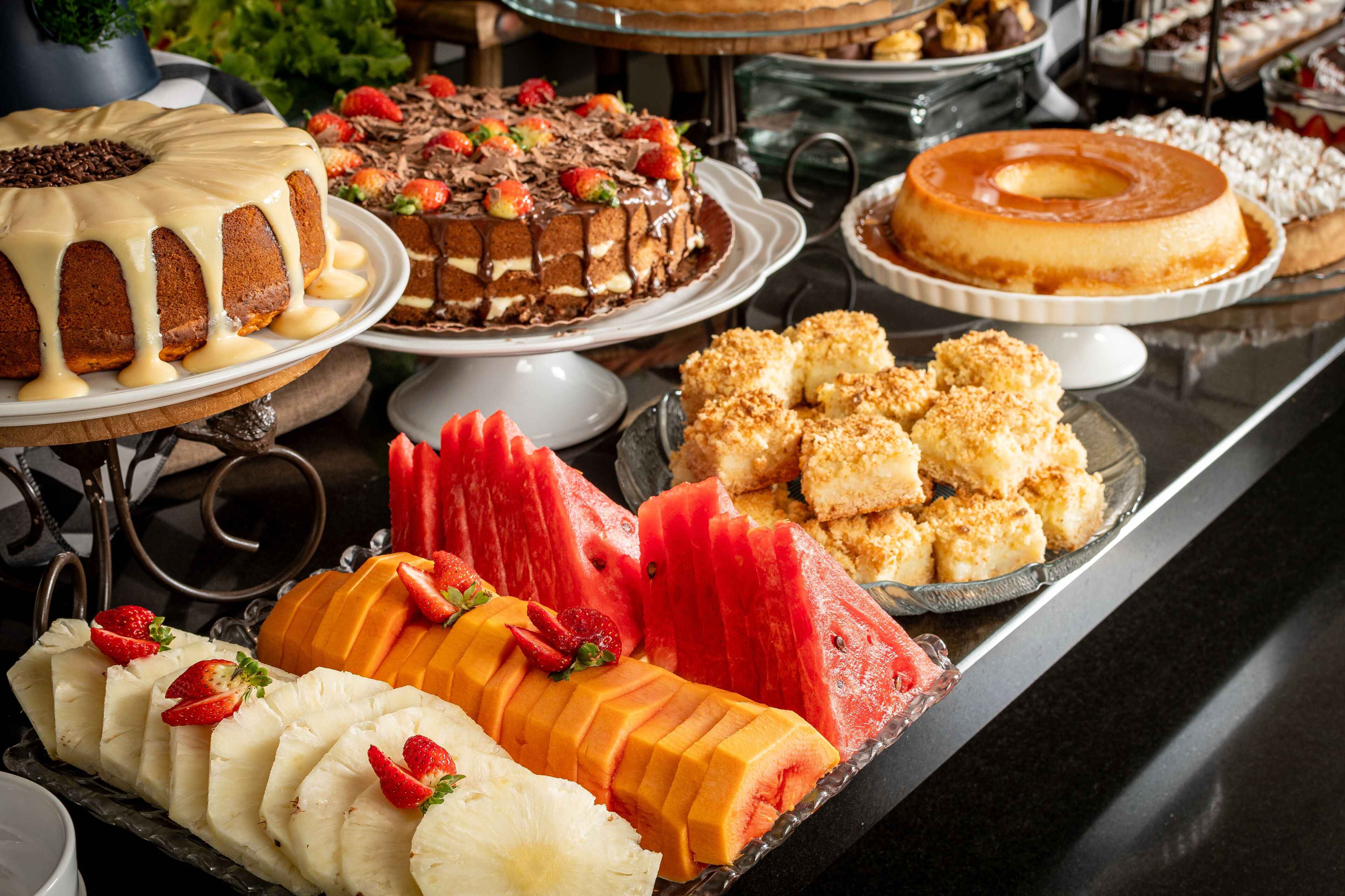 breakfast and dinner served