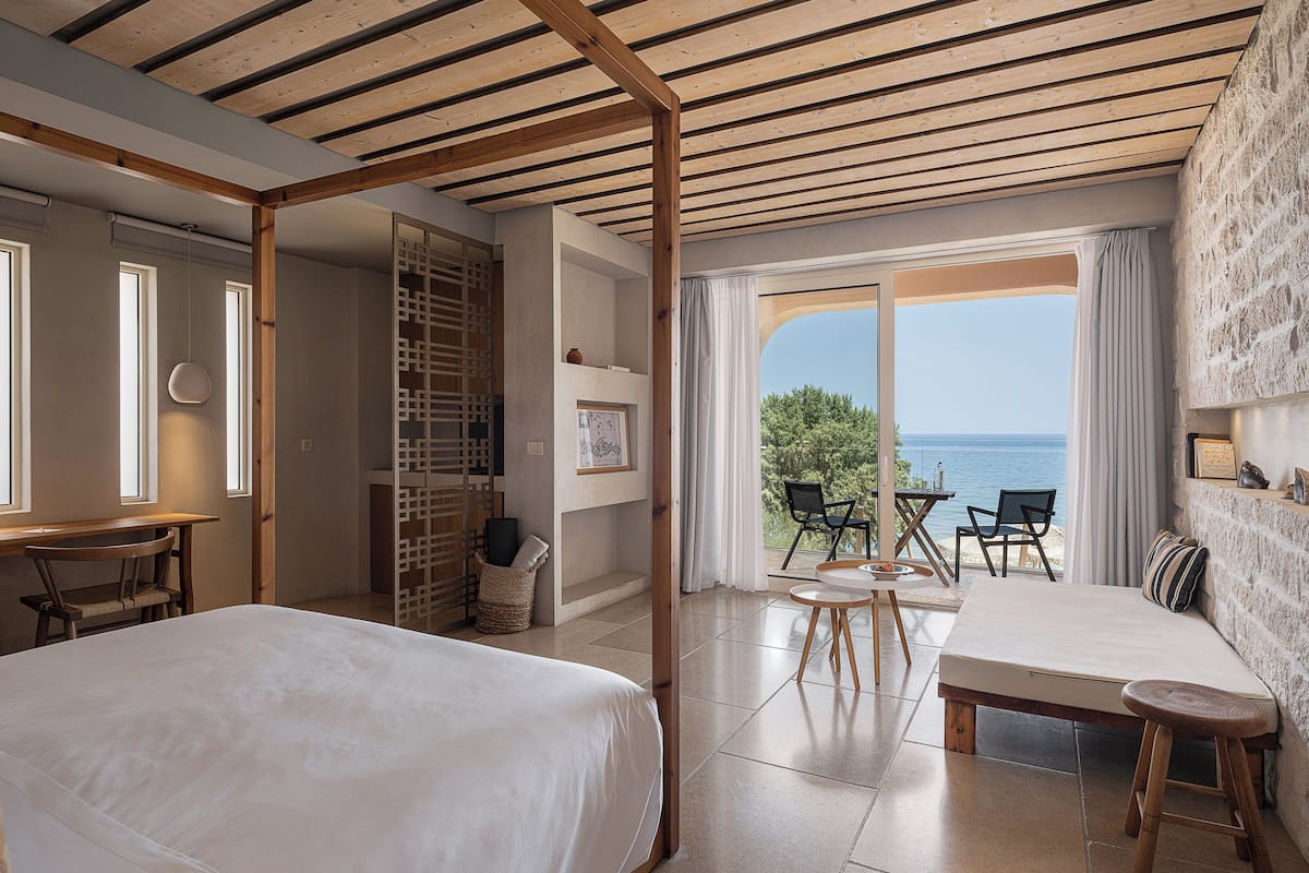 double room, balcony, sea view (communion) | 1 bedroom, premium bedding, minibar, in-room safe