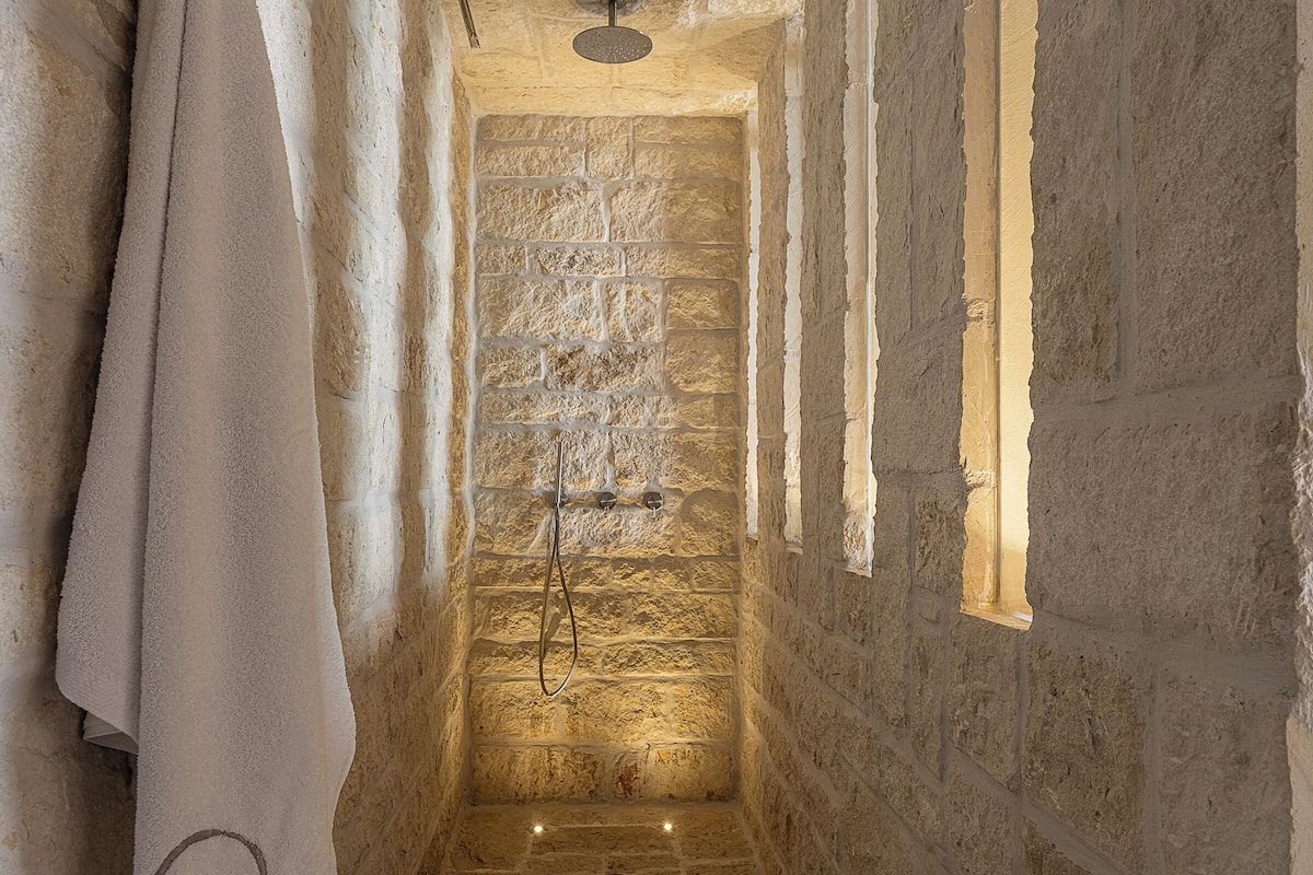 double room, balcony, sea view (communion) | bathroom | free toiletries, hair dryer, bathrobes, slippers