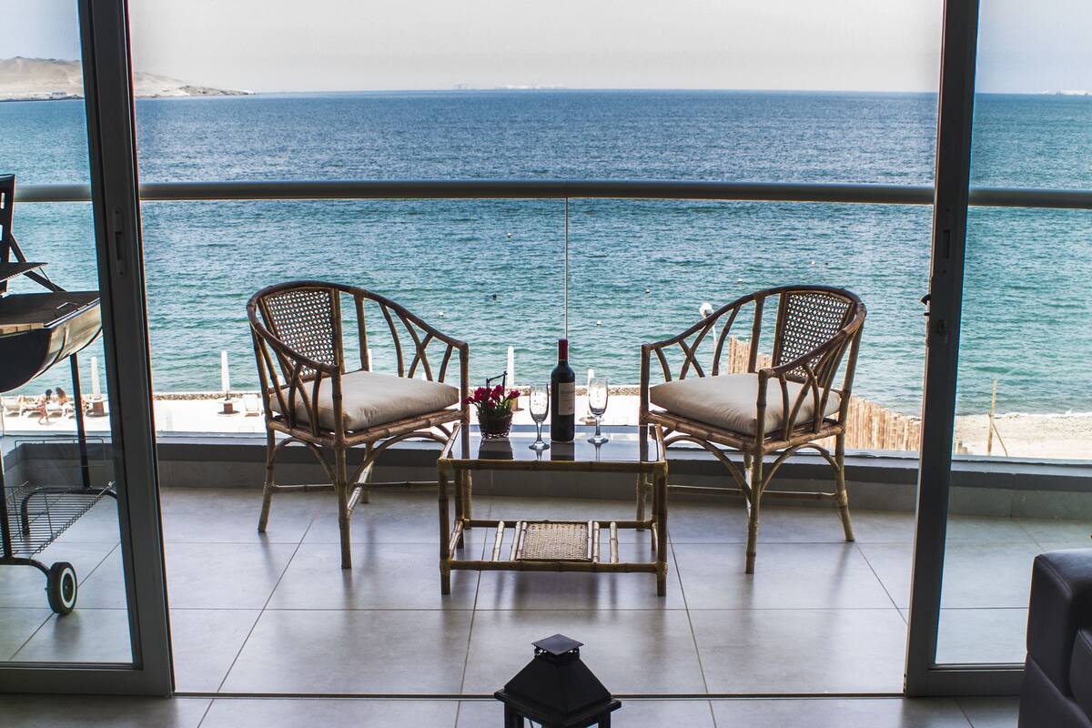 Appartement Panoramique, 3 chambres, vue océan, en front de mer | Balcon