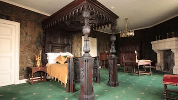 Deluxe Twin Room, Mountain View (Four Poster) | Dihias secara berasingan, dilengkapkan perabot secara berasingan