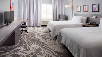 Caja de seguridad en la habitación y escritorio