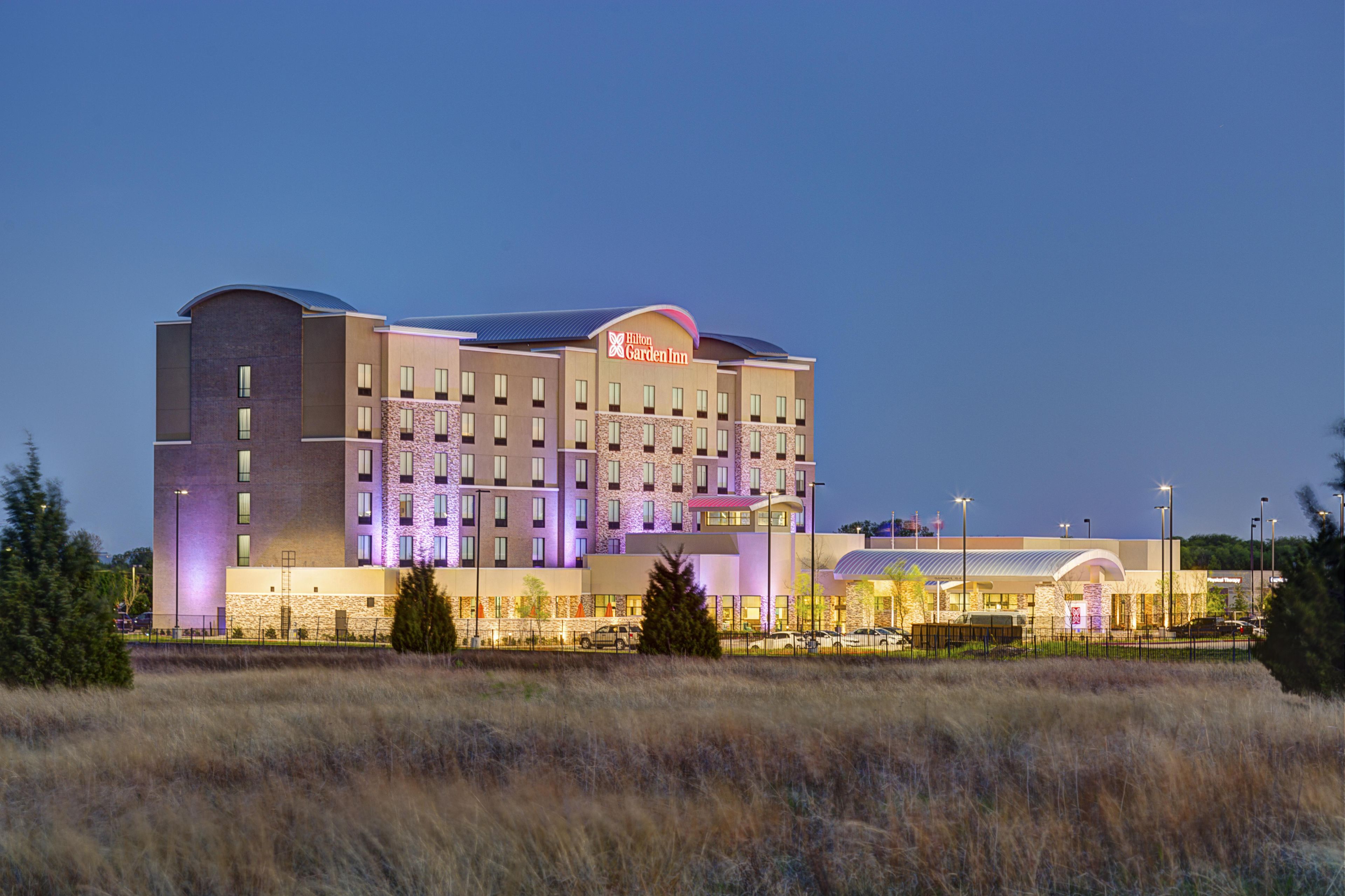 Photo - Hilton Garden Inn Dallas/Arlington South