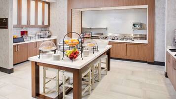 Daily cooked-to-order breakfast (USD 13.95 per person)