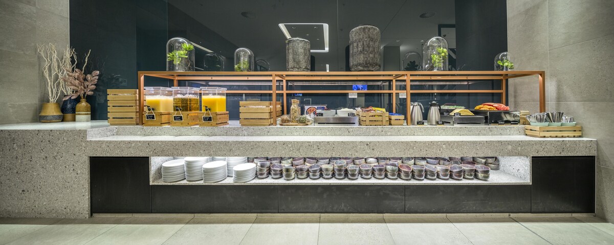 Holiday Inn Express Adelaide City Centre by IHG