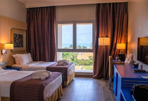 Chambre Exécutive, 2 lits une place | Literie de qualité supérieure, minibar, coffres-forts dans les chambres