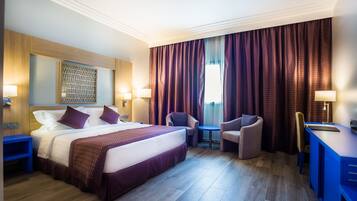 Habitación superior, 1 cama Queen size | Vista desde la habitación