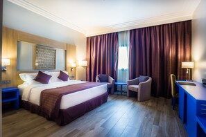 Superior Room, 1 Queen Bed | View from room