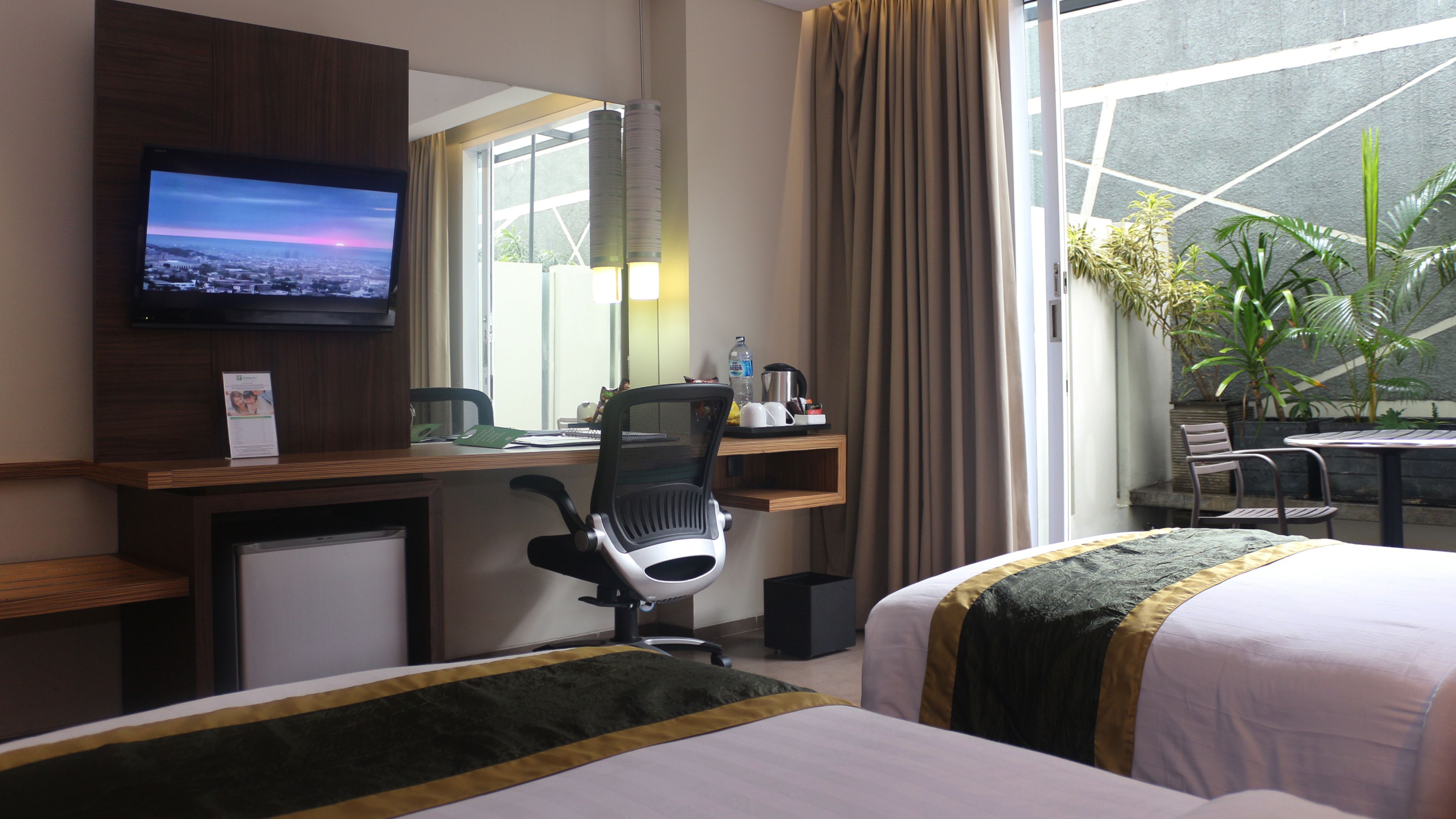 Deluxe Room, 2 Single Beds, Smoking, Terrace
