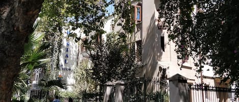 Facciata della struttura