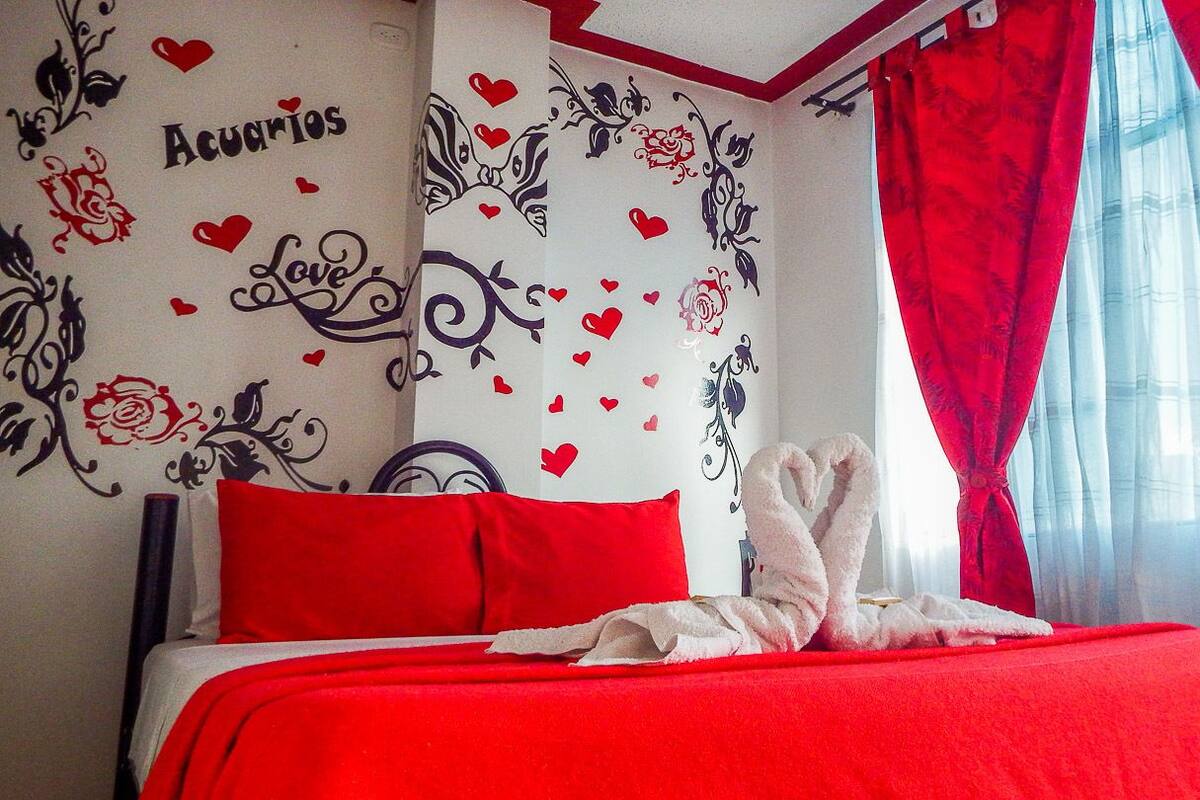 Double Room | Desk, iron/ironing board, free WiFi