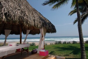Body treatments, aromatherapy, hot stone massages, deep-tissue massages