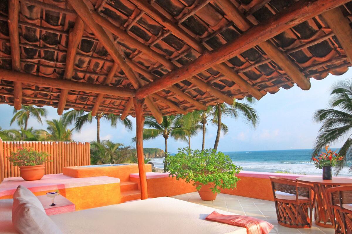 luxury suite, oceanfront | terrace/patio