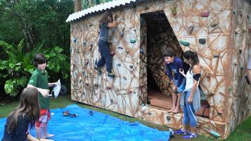 Escalada en roca al aire libre
