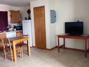 Living area - El Vu Motel (Bowman)