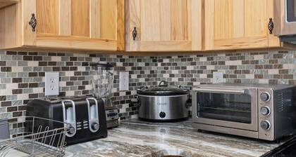 Bimini 105 2 Bedroom Condo by RedAwning