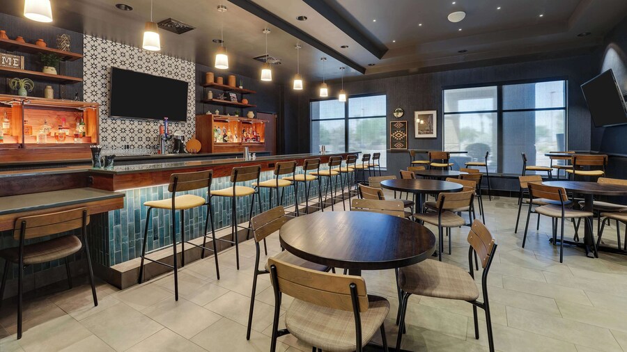 Drury Inn & Suites Phoenix Chandler Fashion Center