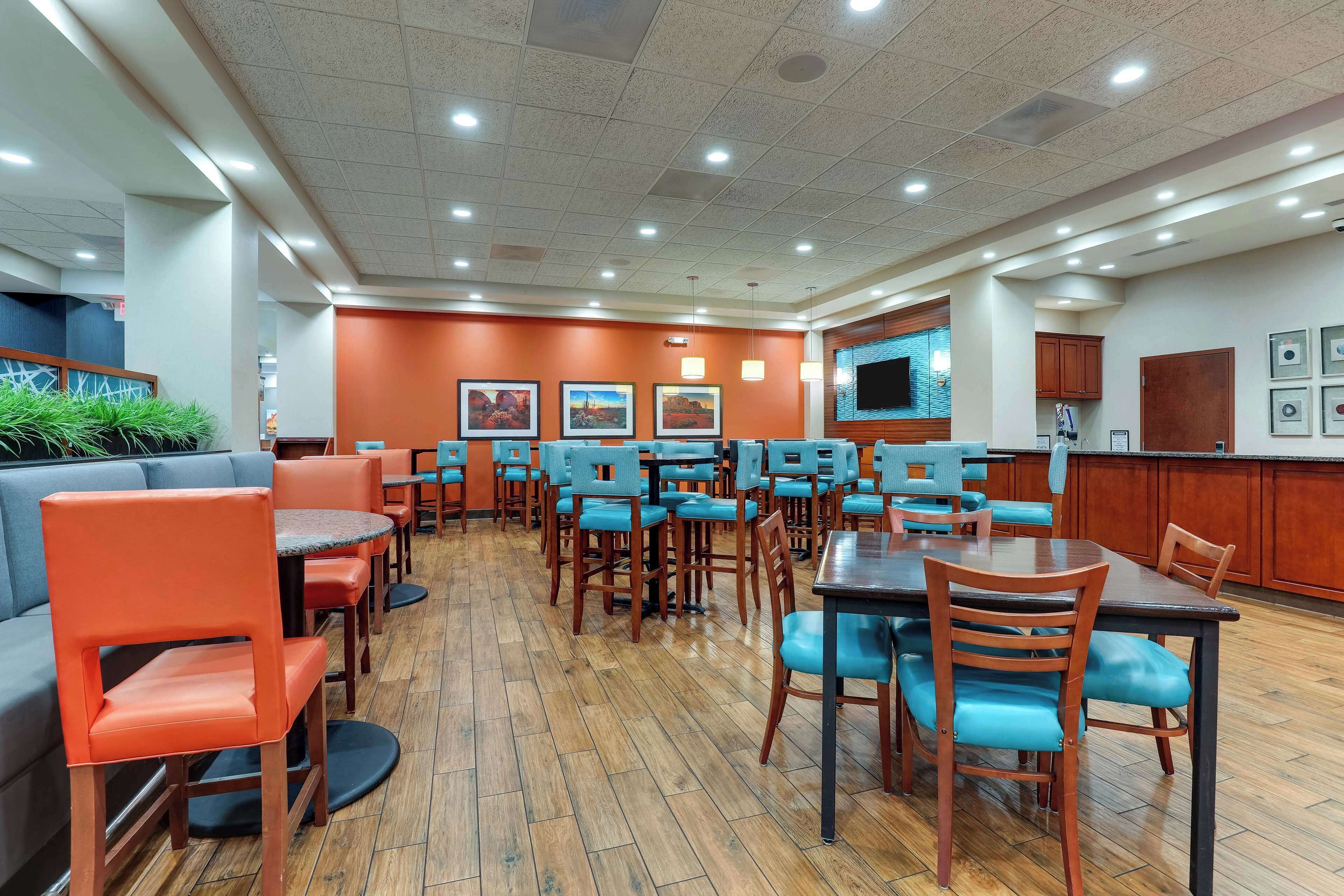 Free daily buffet breakfast