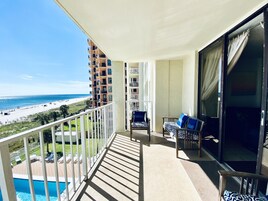 Condo, 1 Bedroom, Balcony, Beachfront (1.5 Bathrooms) | Teres/patio
