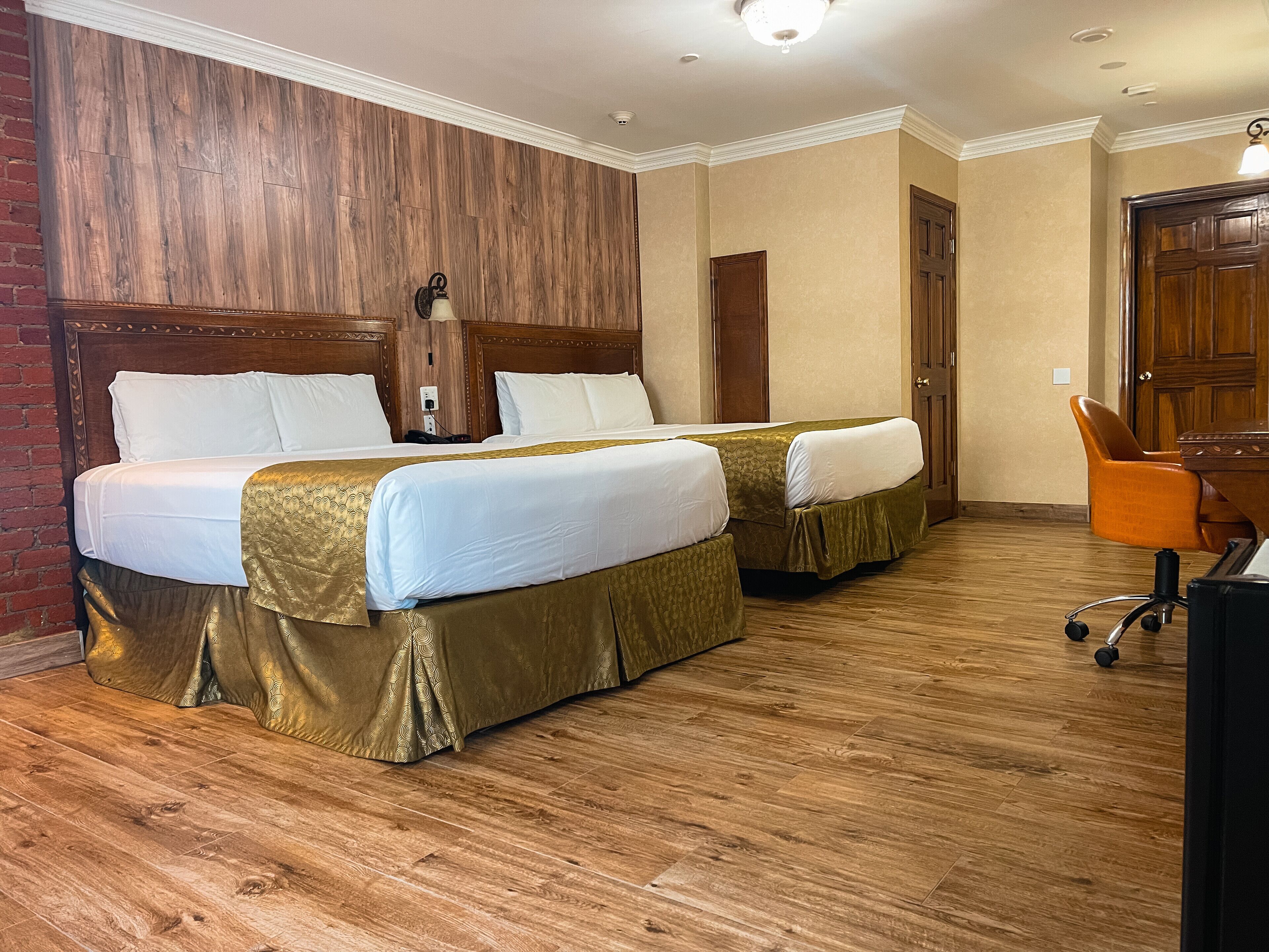 Photo - The Architect