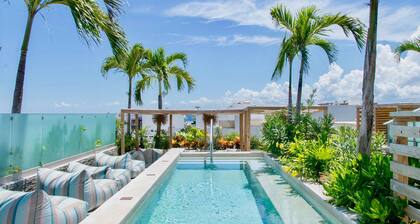 Newport House Playa Boutique Hotel