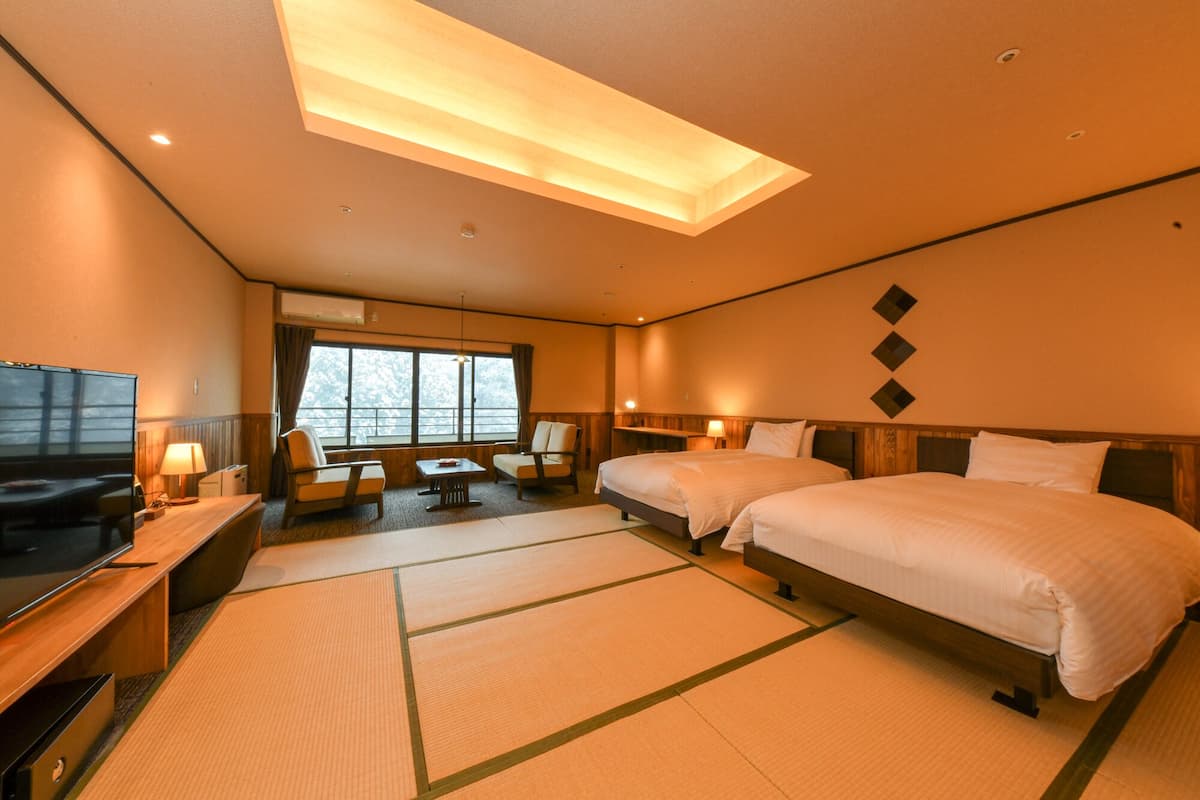 Japanese Western Superior Room with Shower Non Smoking | In-room safe, blackout curtains, iron/ironing board (on request)
