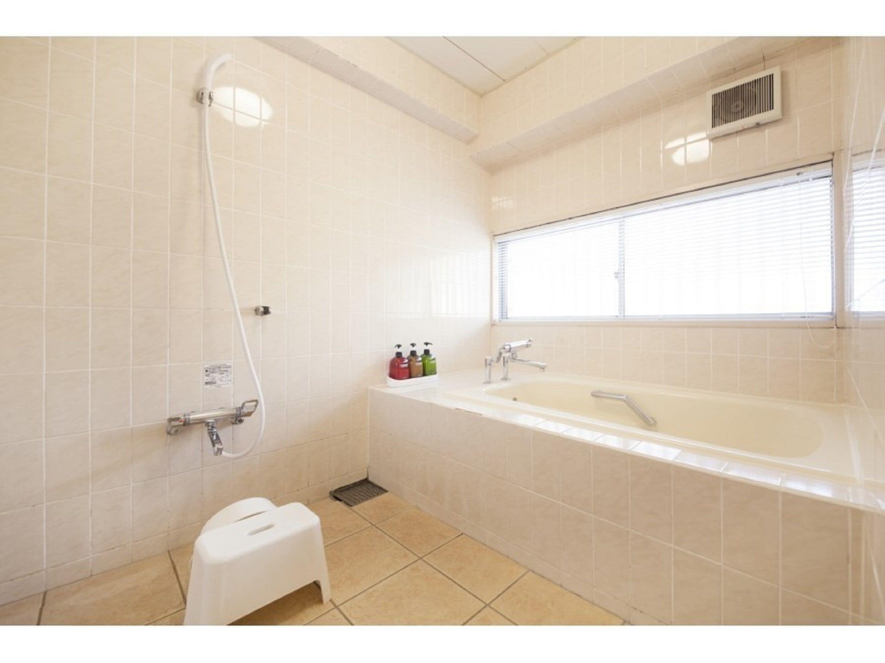 pent house for families use(w/washing machine) | bathroom | combined shower/bathtub, free toiletries, slippers, electronic bidet