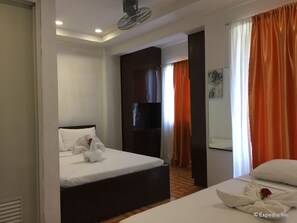Triple Room, Private Bathroom | Desk, free WiFi - Ricardo Valley Inn (Coron)