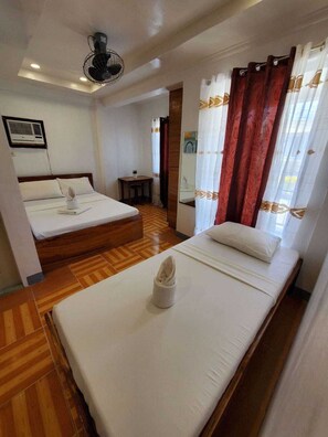 Triple Room, Private Bathroom | Desk, free WiFi - Ricardo Valley Inn (Coron)